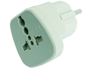 Adaptateur universel mondial