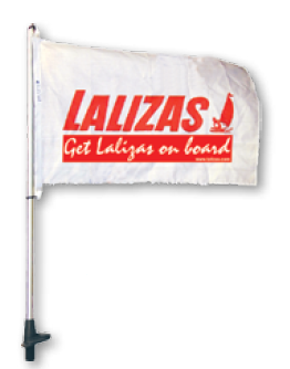 Hampe pour pavillon avec prise de courant