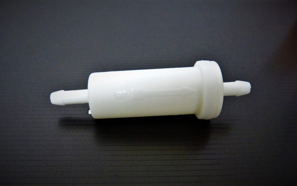 Filtre essence � 6